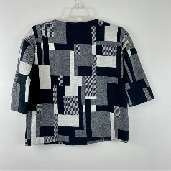 La fee Maraboutee 3/4 sleeve geometric top - Picture 2 of 6